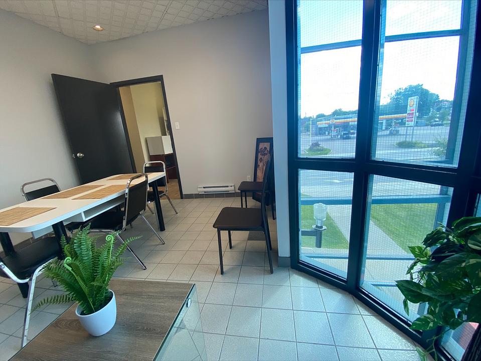 105B - 3750 Boulevard du Royaume, Saguenay, QC