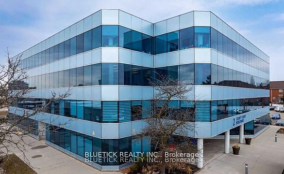 2 County Court Boulevard, Brampton, ON