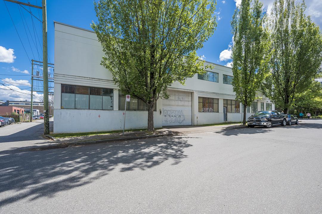 11 East 4th Avenue, Vancouver, BC