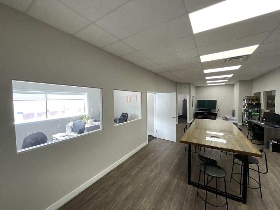 1-4 - 211 Schoolhouse Street, Coquitlam, BC