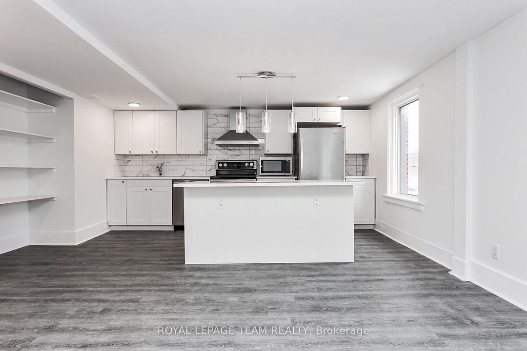 790 Bronson Avenue, Ottawa, ON