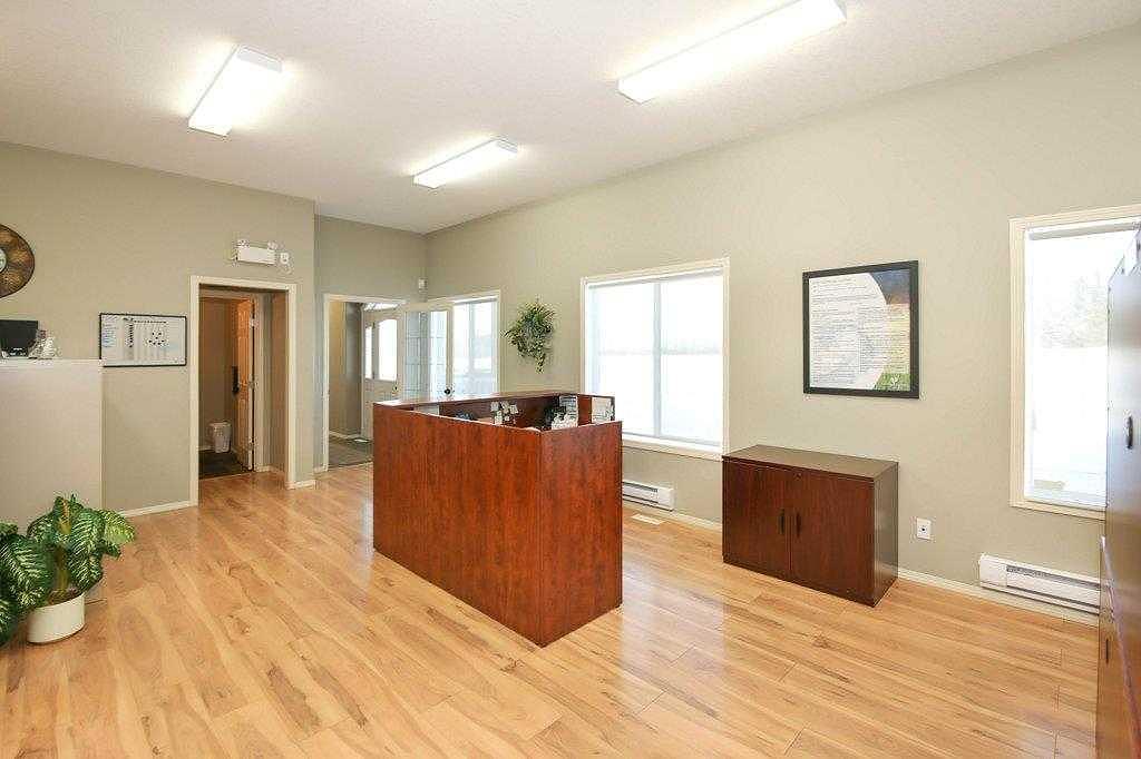 49A Avenue, Bentley, AB