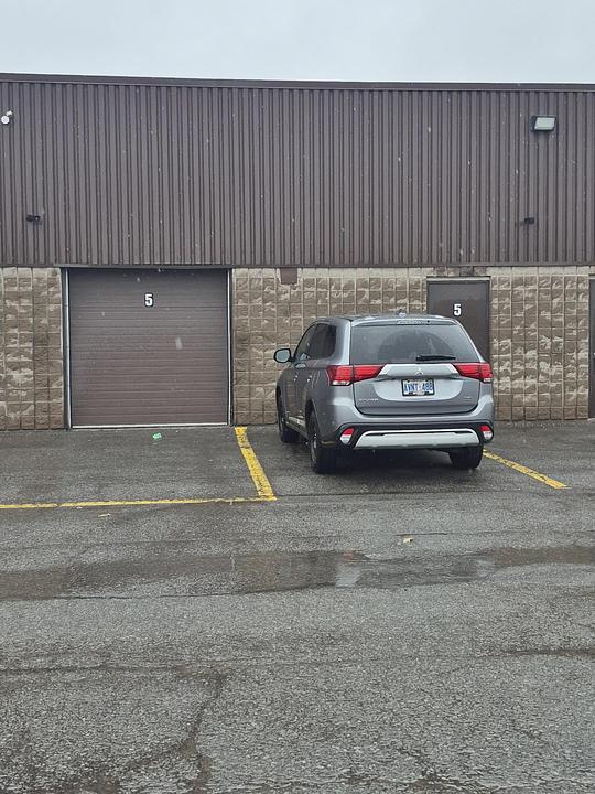 5 - 21 Concourse Gate, Ottawa, ON