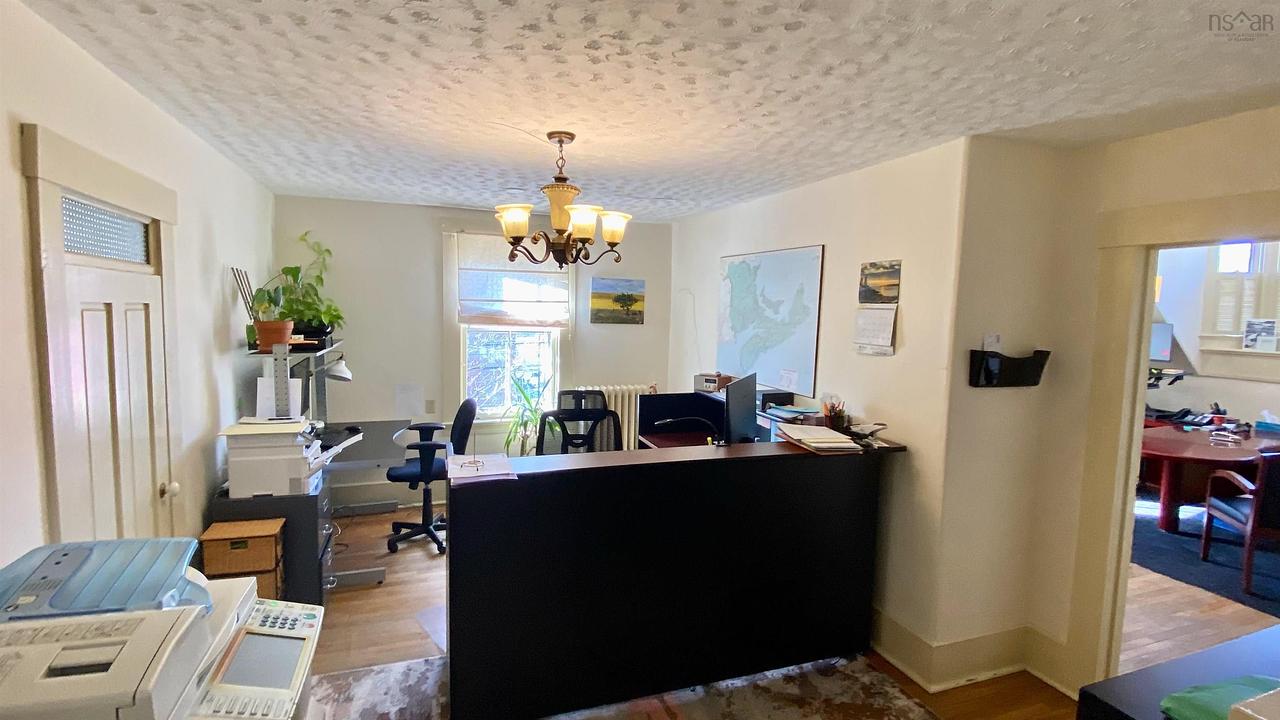 28 King Street, Lunenburg, NS