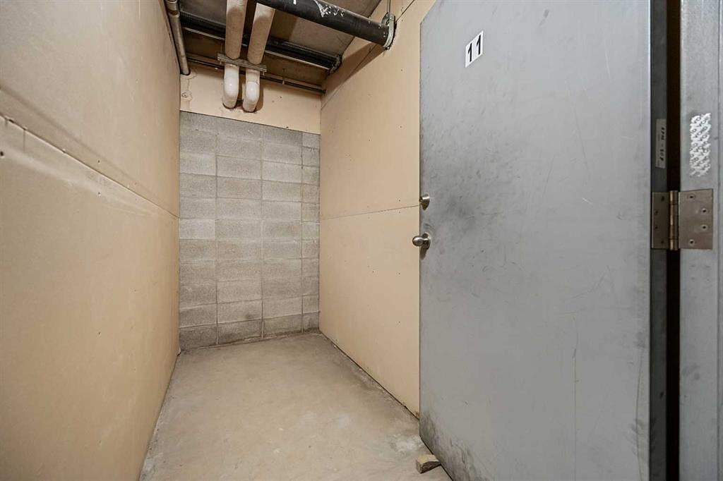 204 - 4603 Varsity Drive Northwest, Calgary, AB