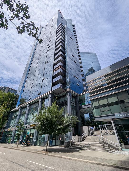 1087 Hornby St, Vancouver, BC