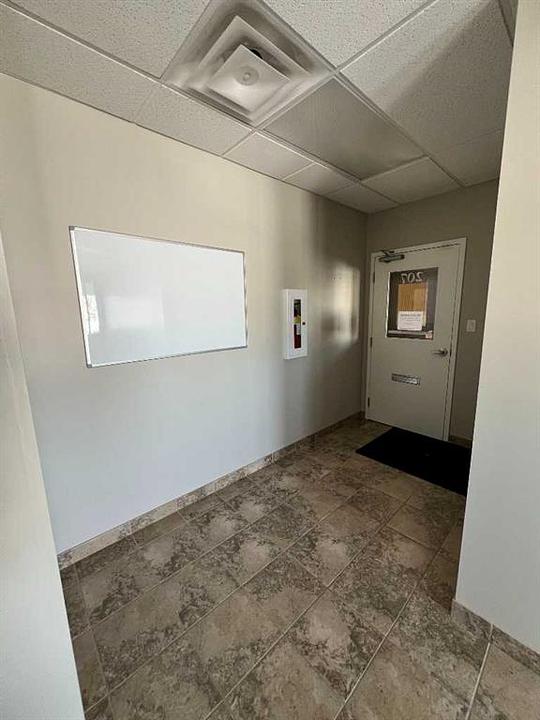 207 - 10605 West Side Drive, Grande Prairie, AB