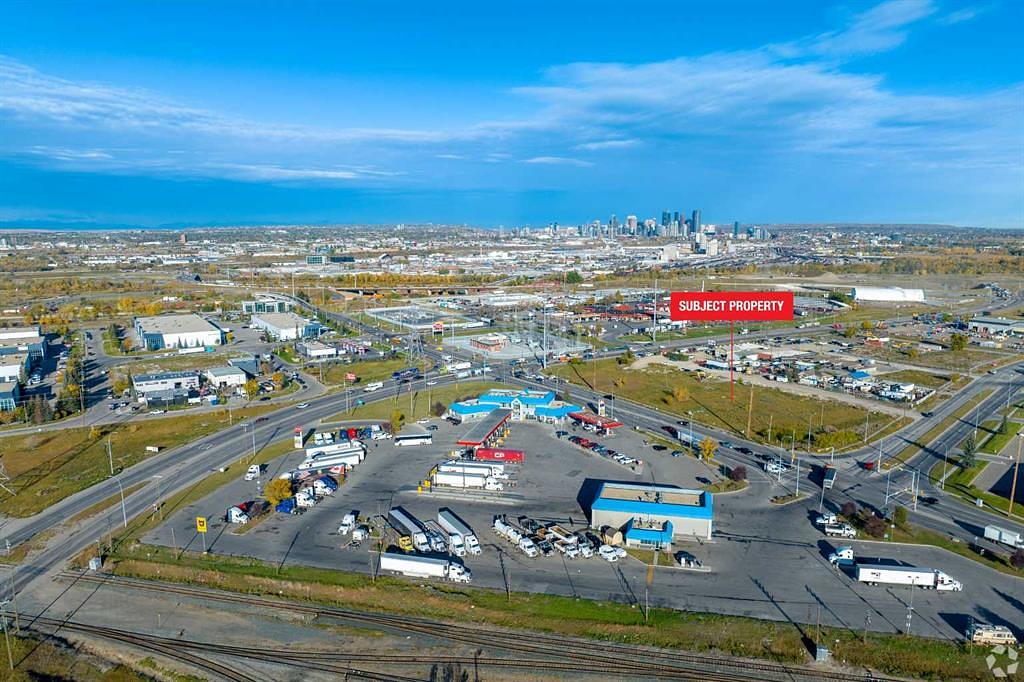 2525 49 Avenue Southeast, Calgary, AB