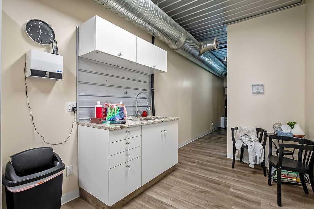 133 5 Avenue Southwest, High River, AB