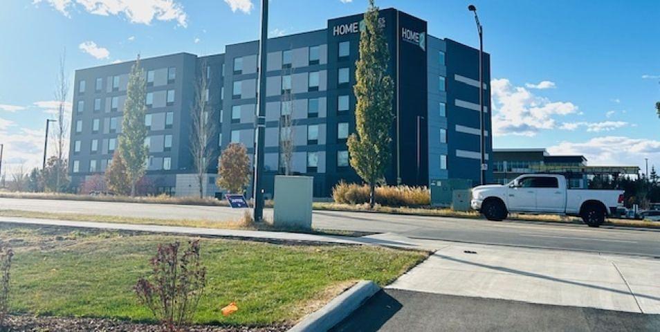 1139 103A Street Southwest, Edmonton, AB