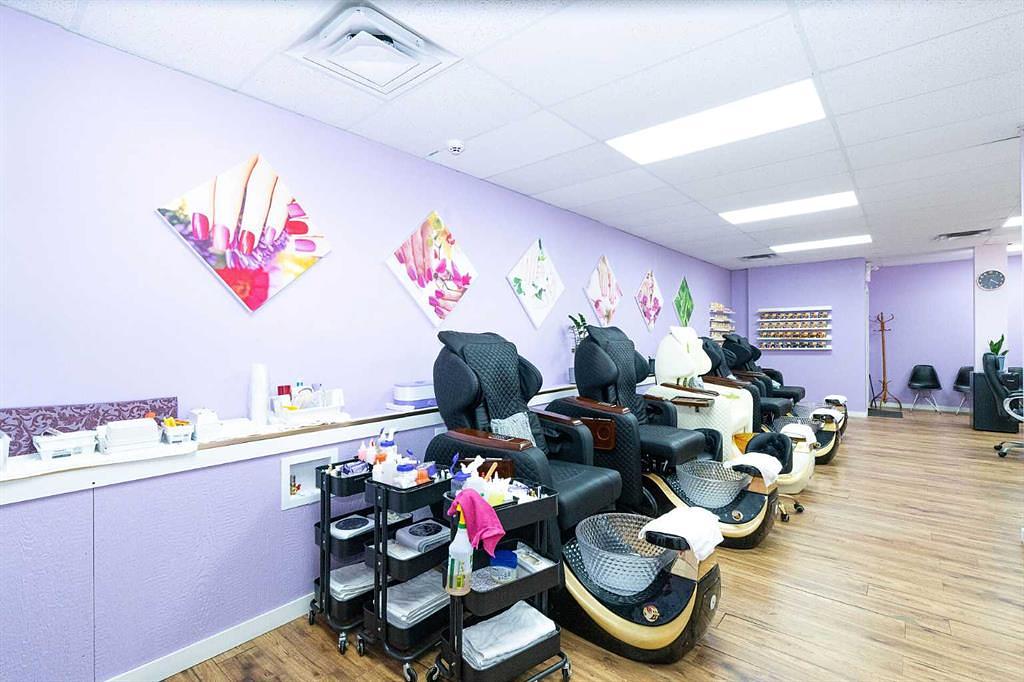 #2 - 28 12 Avenue Southeast, High River, AB