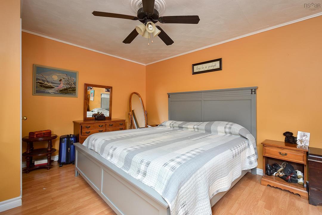 785 Nova Scotia 105, Boularderie, NS