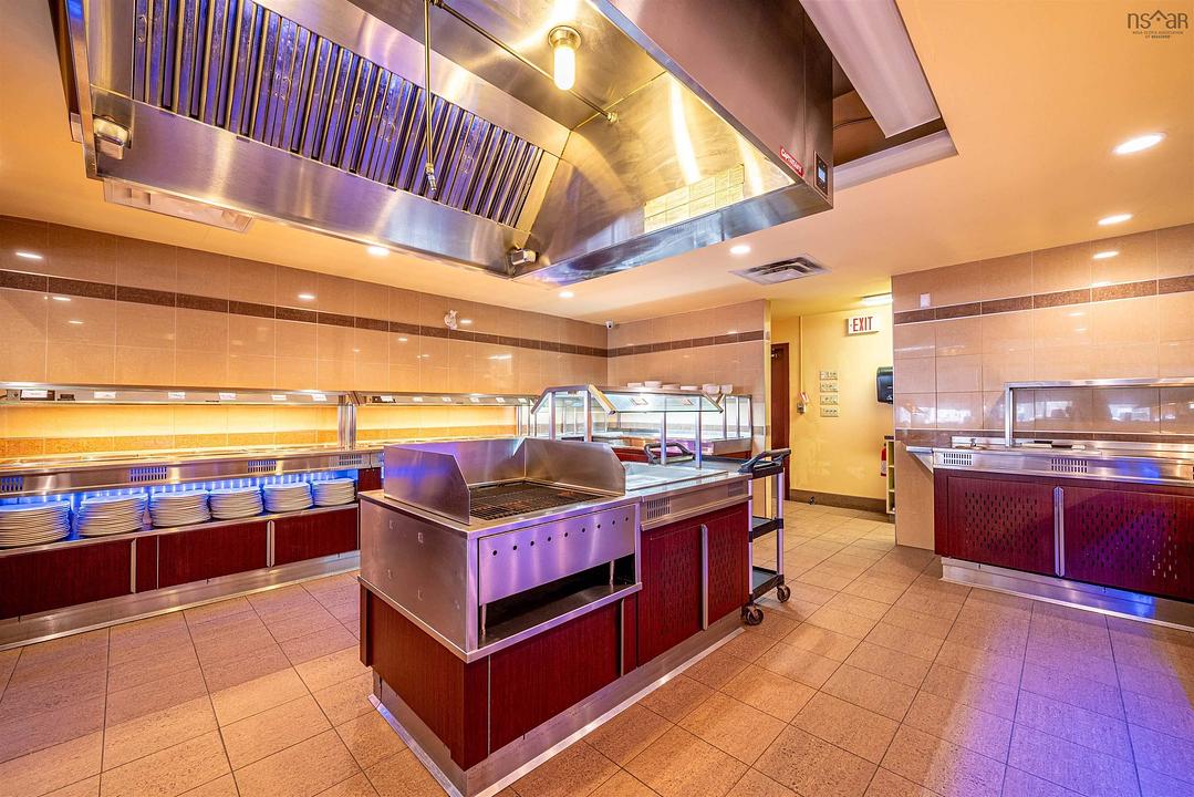 8986 Commercial Street, New Minas, NS