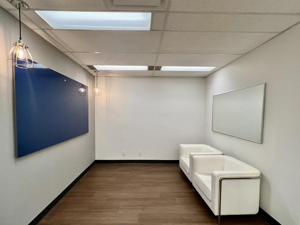 502 - 815 Hornby Street, Vancouver, BC