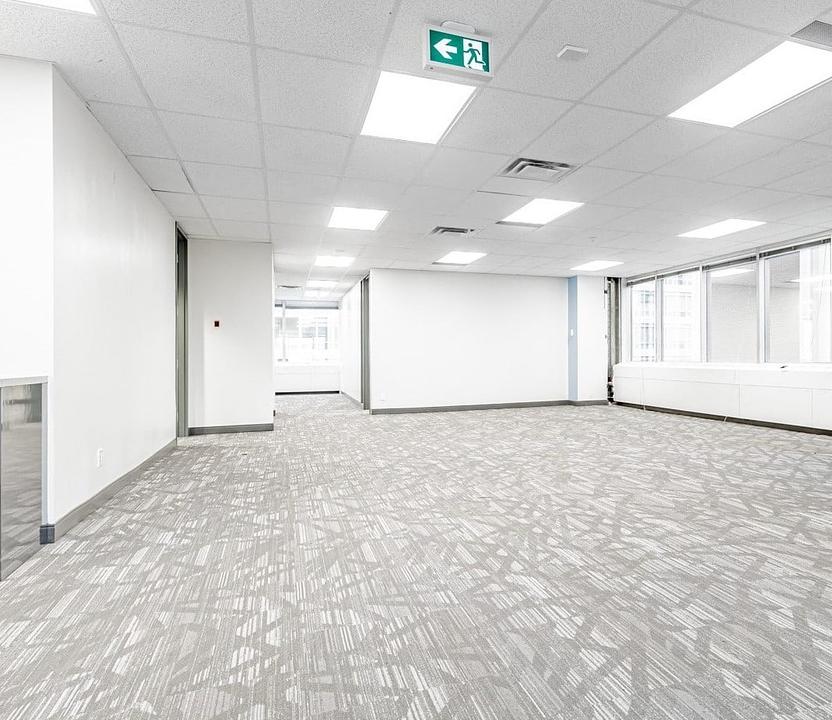 0401 - 1235 Bay Street, Toronto, ON