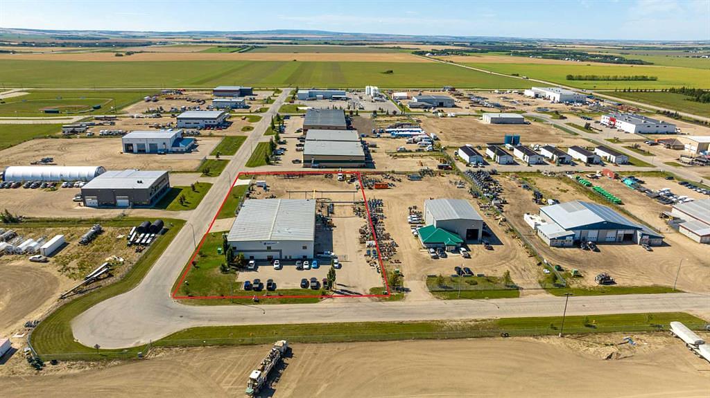 8002 105 Street, Clairmont, AB