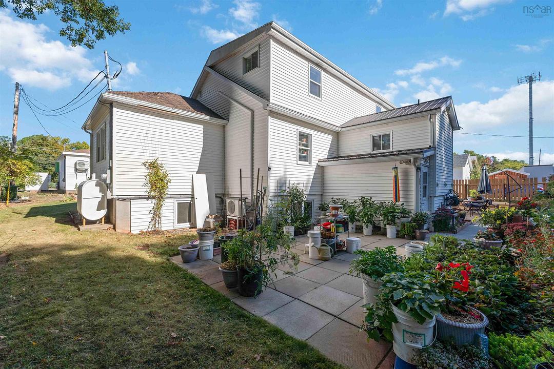 800 Main Street, Kingston, NS