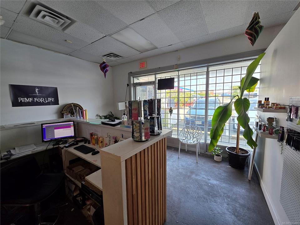 #B - 3388 Douglas Street, Victoria, BC