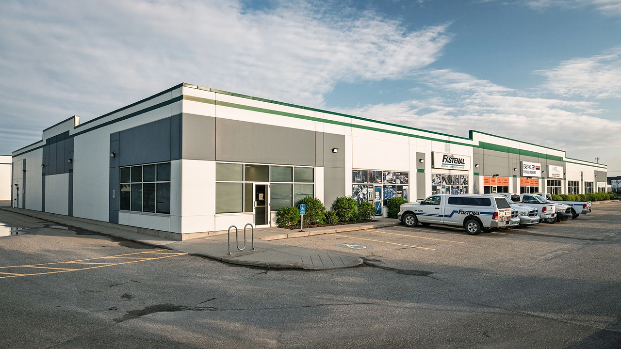 20 & 30 - 5200 64 Avenue Southeast, Calgary, AB