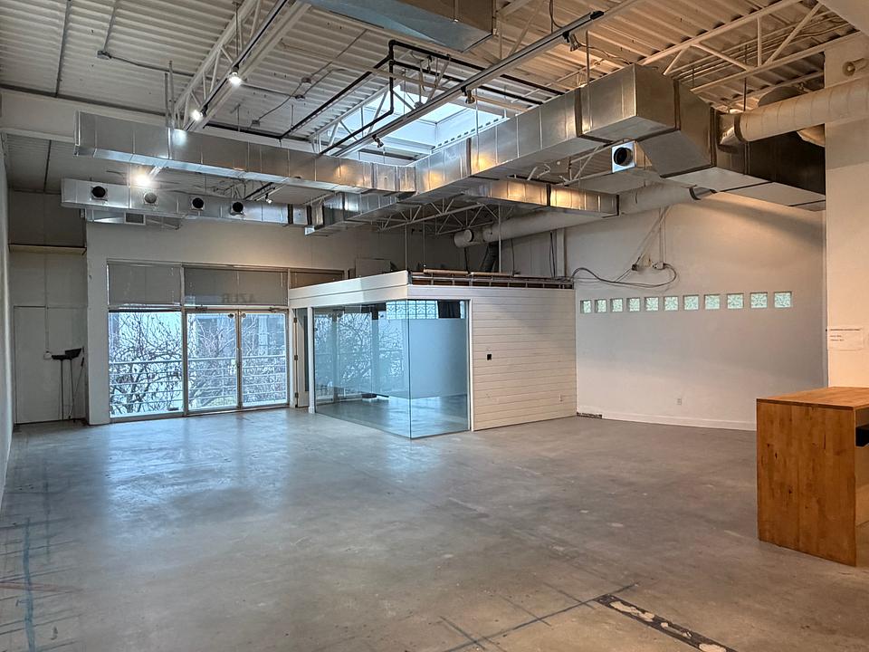 210 - 1737 West 3rd Avenue, Vancouver, BC