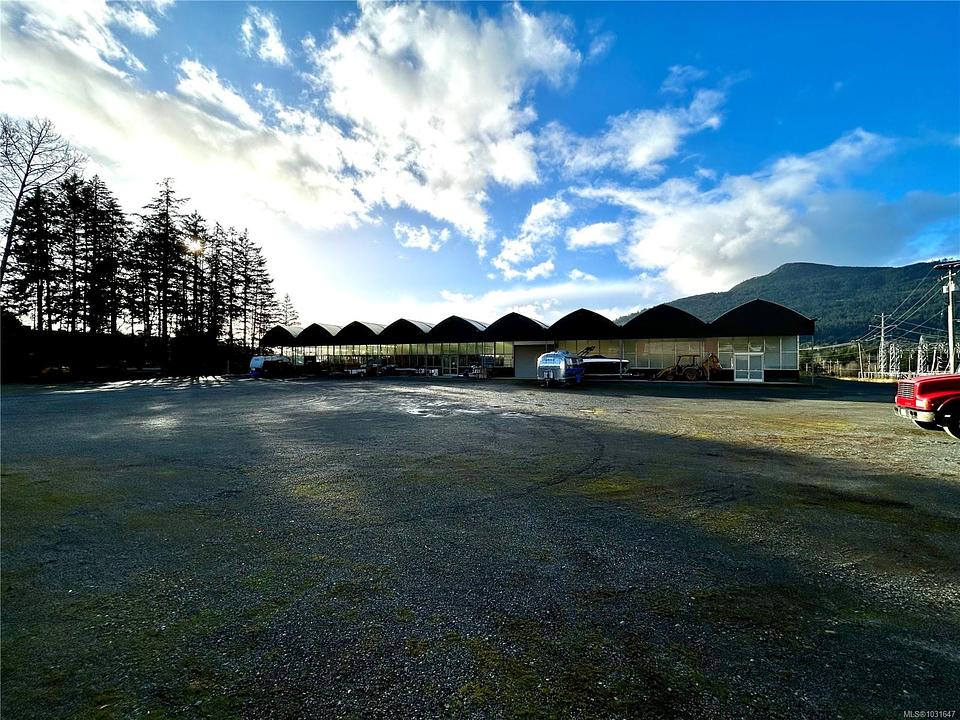 7030 Bell McKinnon Road, Duncan, BC