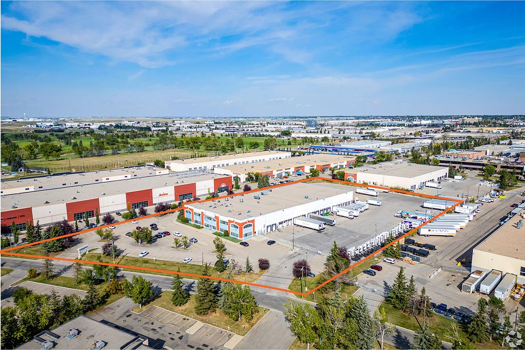 3000 15 Street Northeast, Calgary, AB