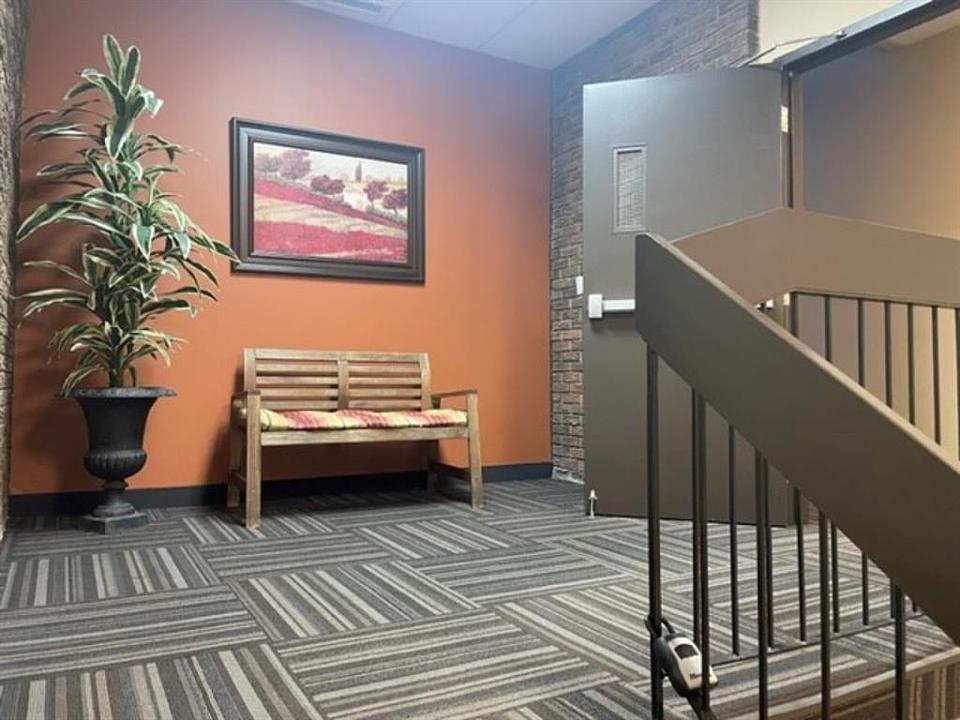 218 - 1217 Centre St NW, Calgary, AB