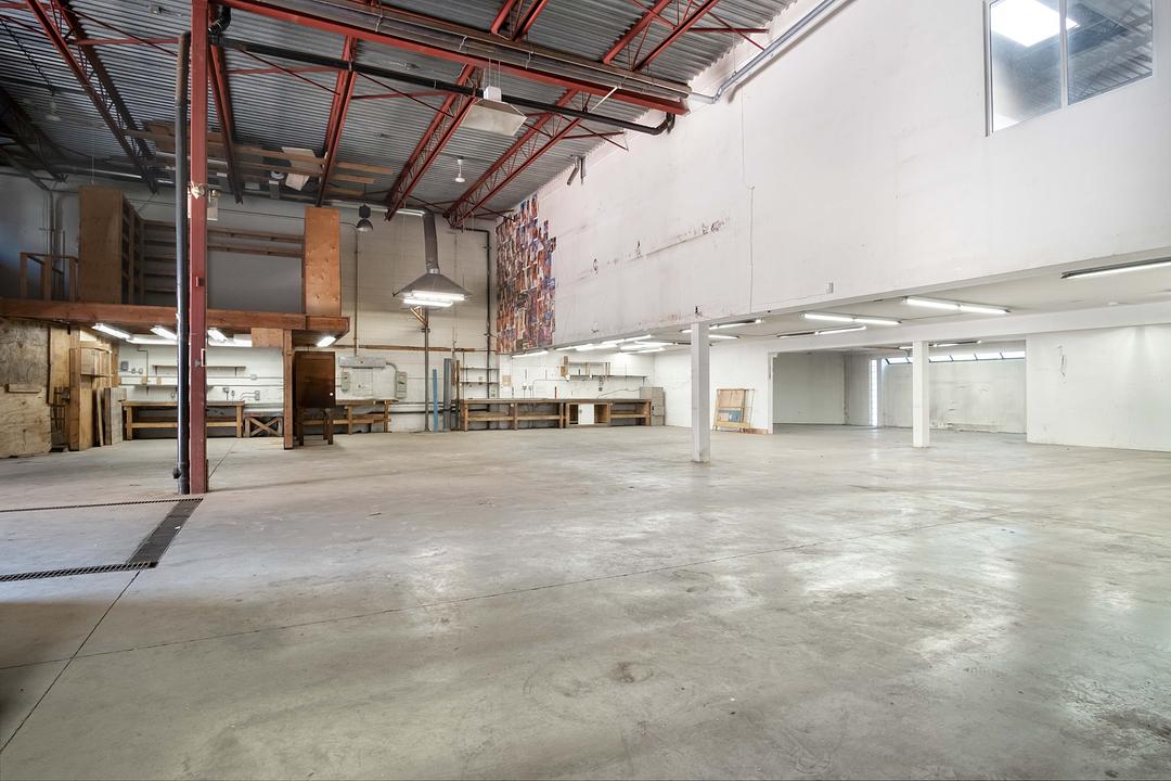 3586 Commercial Street, Vancouver, BC