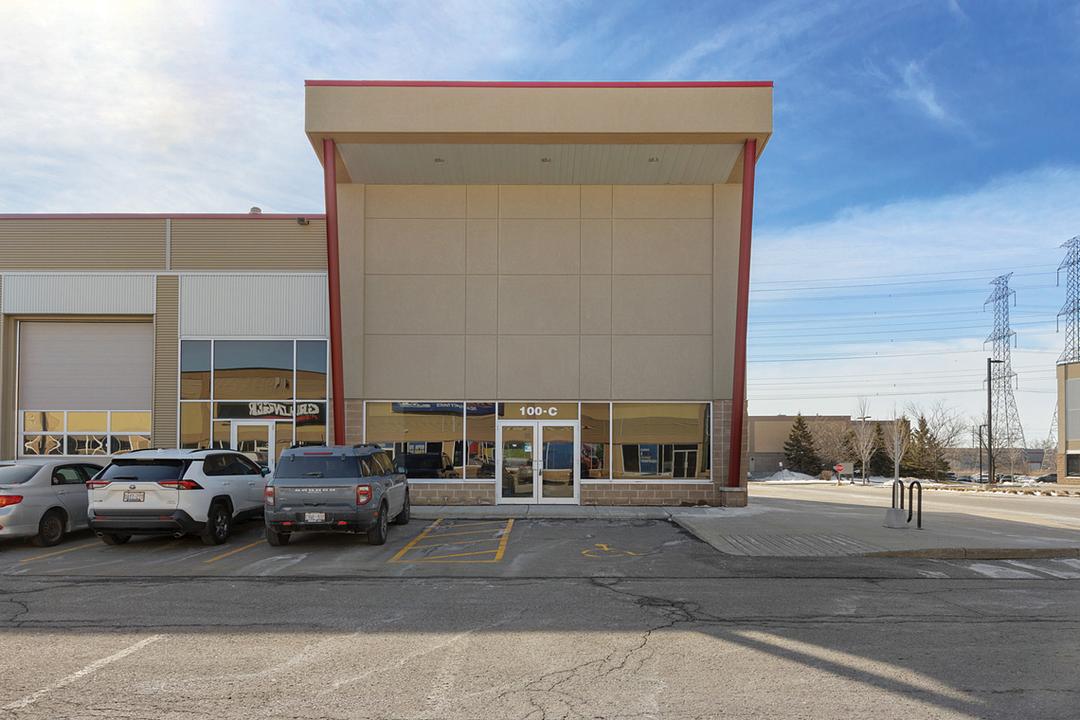 100C - 3020 Hawthorne Road, Ottawa, ON