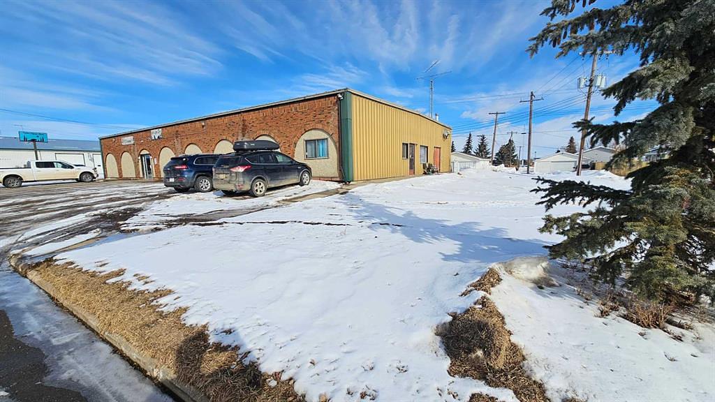 5301 50 Avenue, Castor, AB