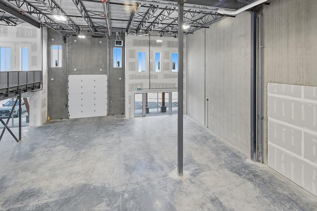 #301 - 2175 Optic Court, Kelowna, BC