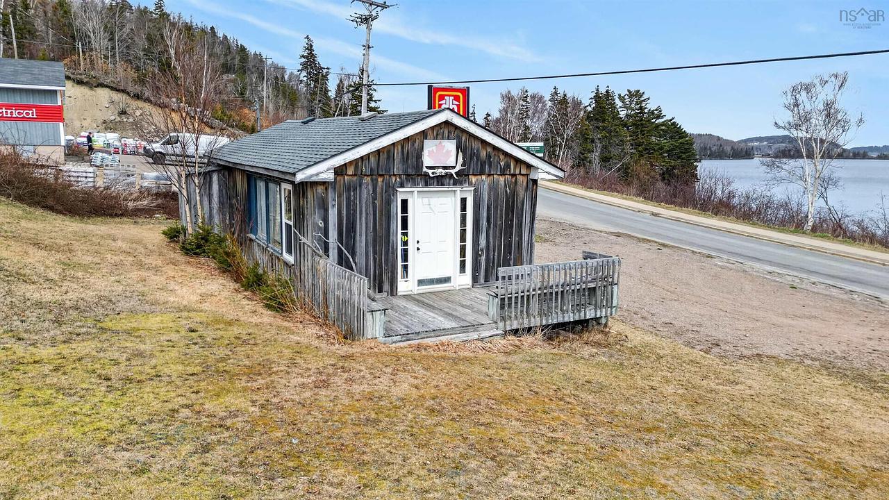 37706 Cabot Trail, Ingonish Beach, NS