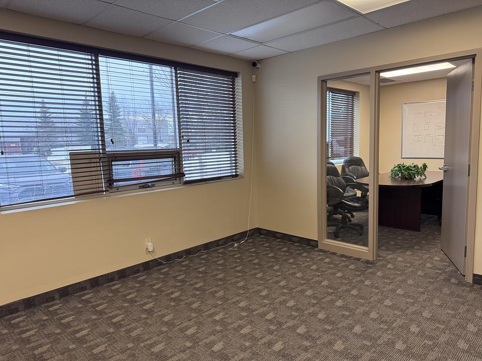 104 - 4600 104 Ave SE, Calgary, AB