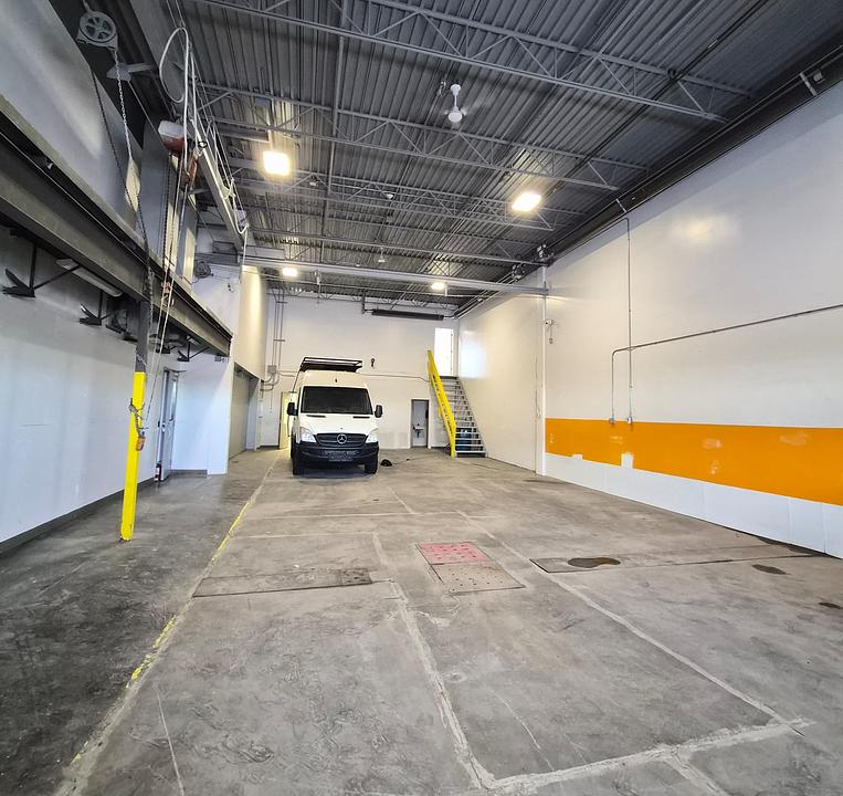 4503 Morris Road Northwest, Edmonton, AB