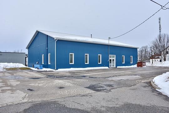 240 9th Avenue East, Owen Sound, ON