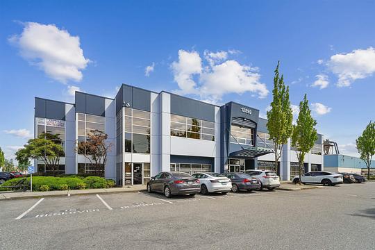 12899 76 Ave, Surrey, BC