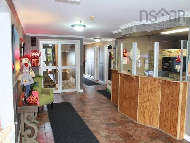 100 Kings Road, Sydney, NS