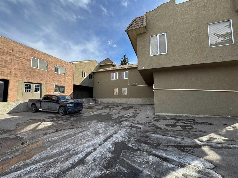 C - 7239 C Flint Road Southeast, Calgary, AB