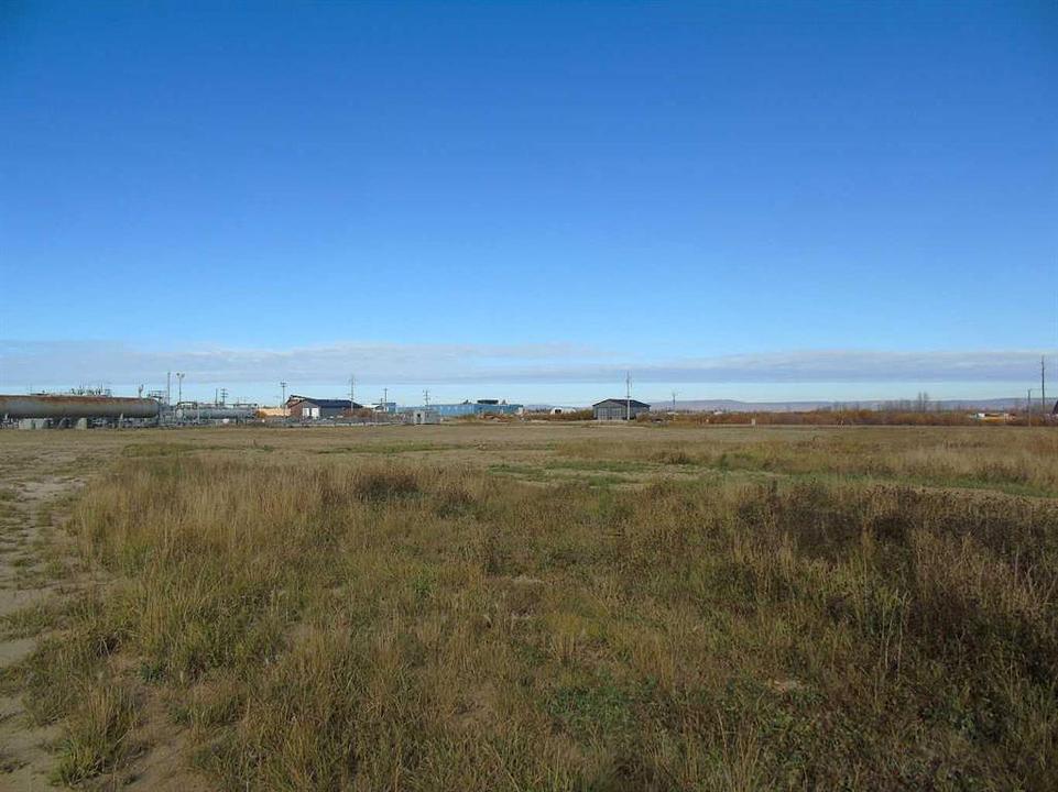 West Mitsue Ind Road, Slave Lake, AB