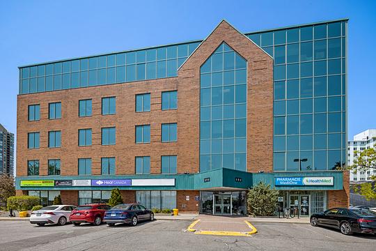 595 Montreal Rd, Ottawa, ON