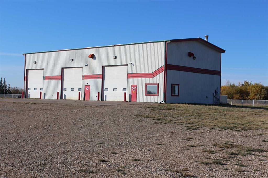 902 Main Street, Manning, AB