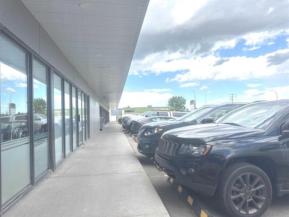 10 - 11225 30 Street Southwest, Calgary, AB