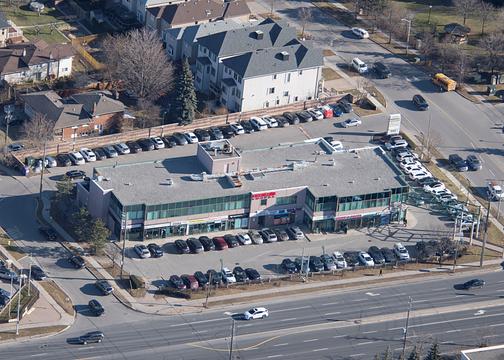 7117 Bathurst St, Vaughan, ON