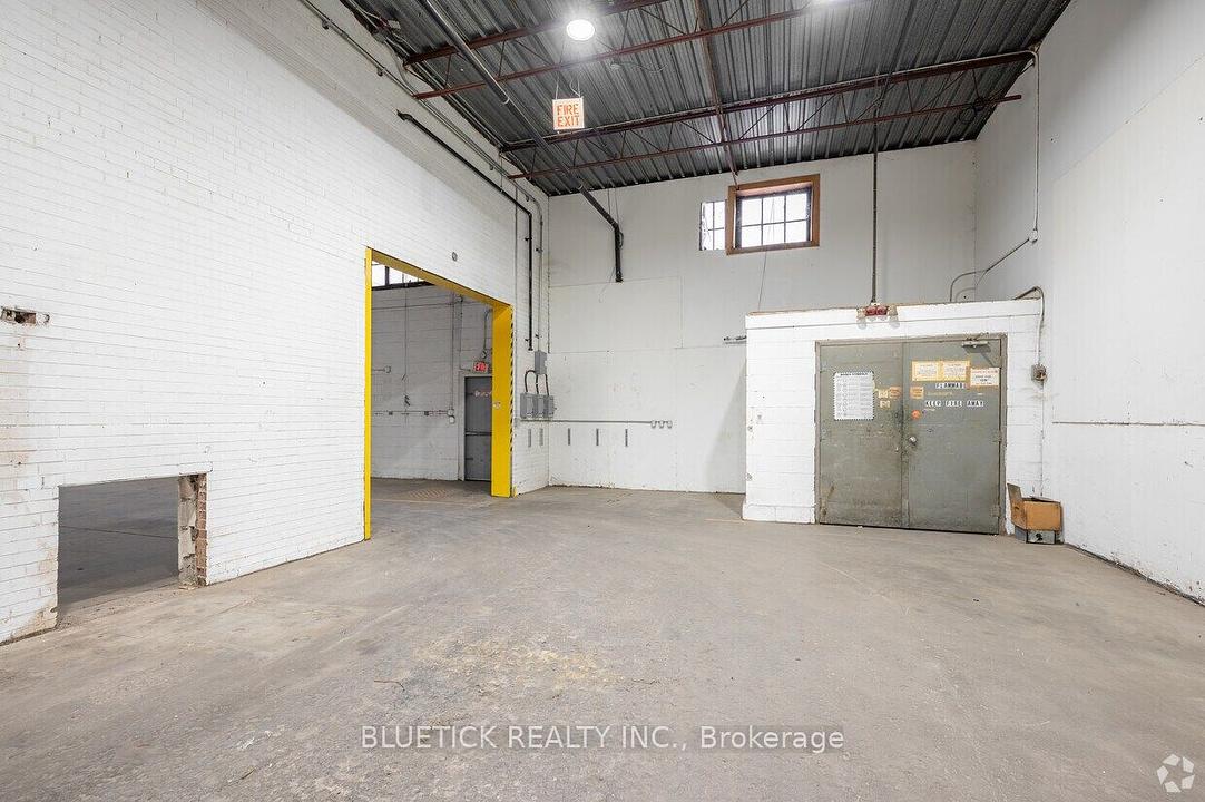 3 - 25 Tangiers Road, Toronto, ON