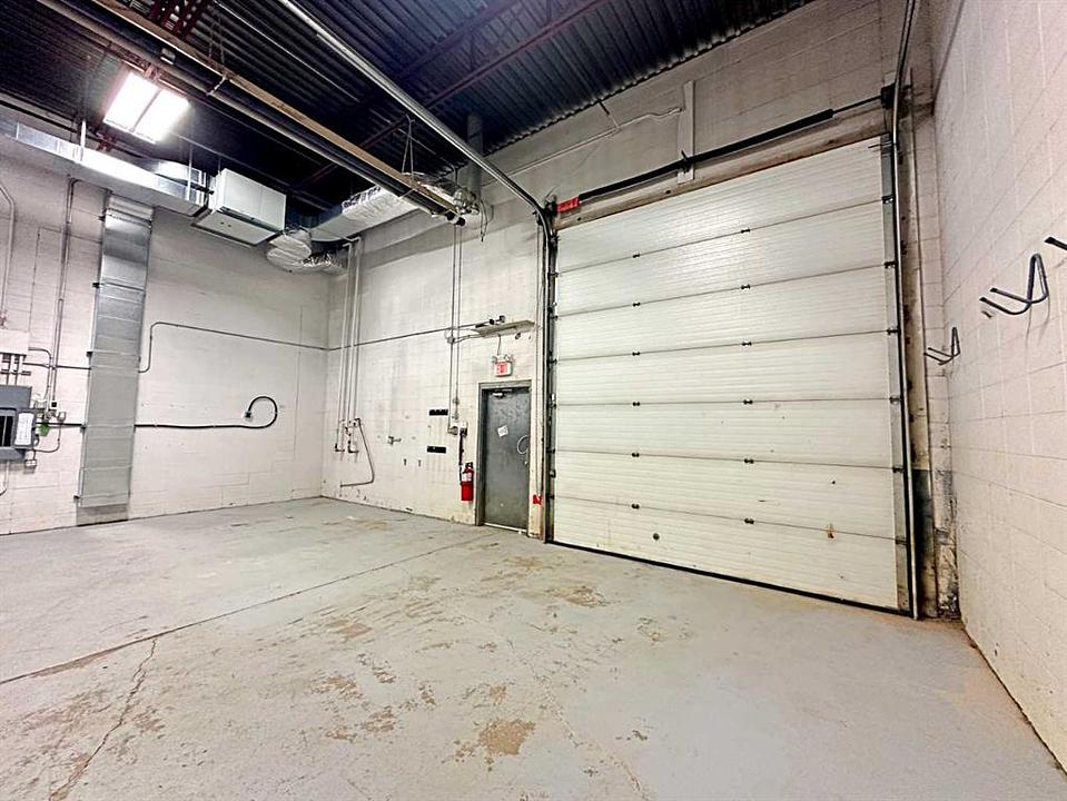 8121 Fraser Avenue, Fort McMurray, AB