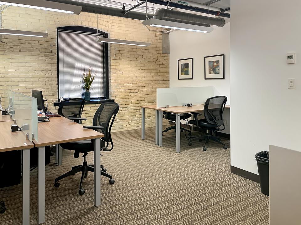 200 - 60 Atlantic Avenue, Toronto, ON