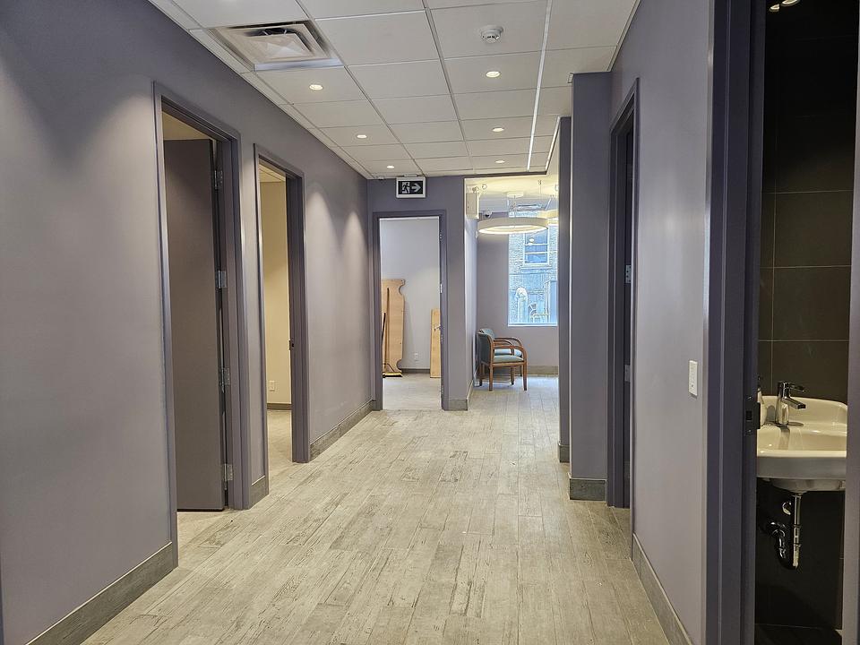 200 - 119 Yonge Street, Toronto, ON