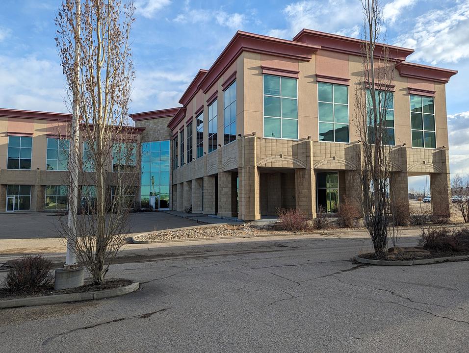 2134 Premier Way, Sherwood Park, AB