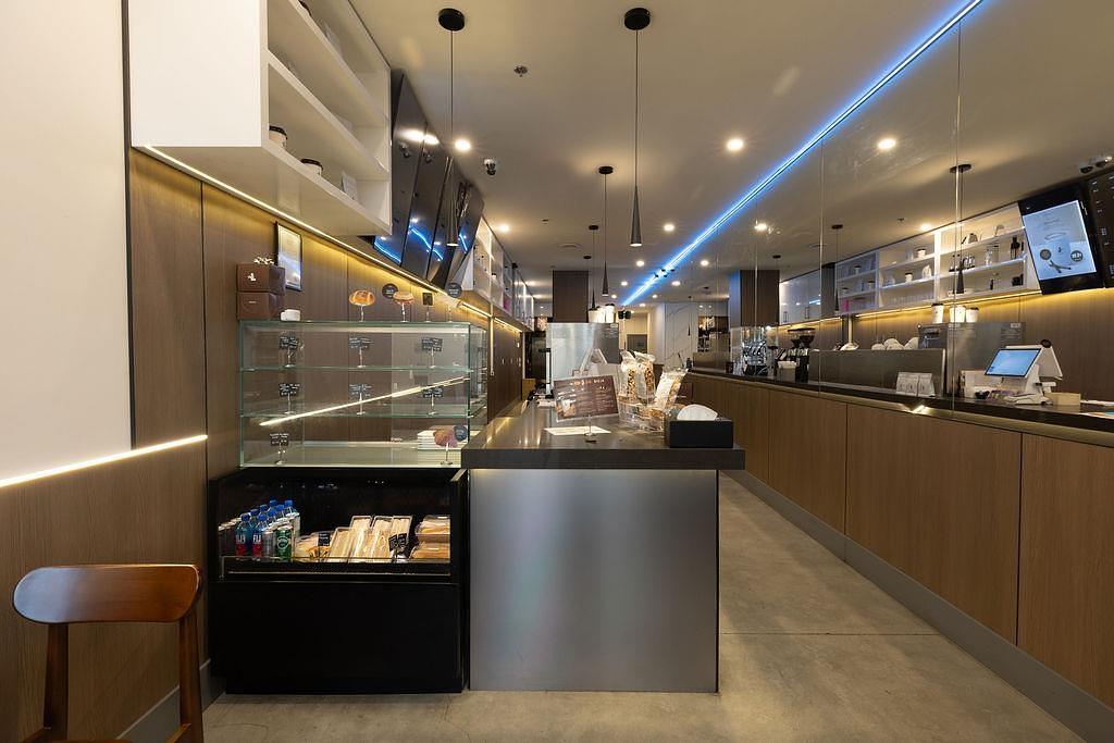 2815 West Broadway, Vancouver, BC