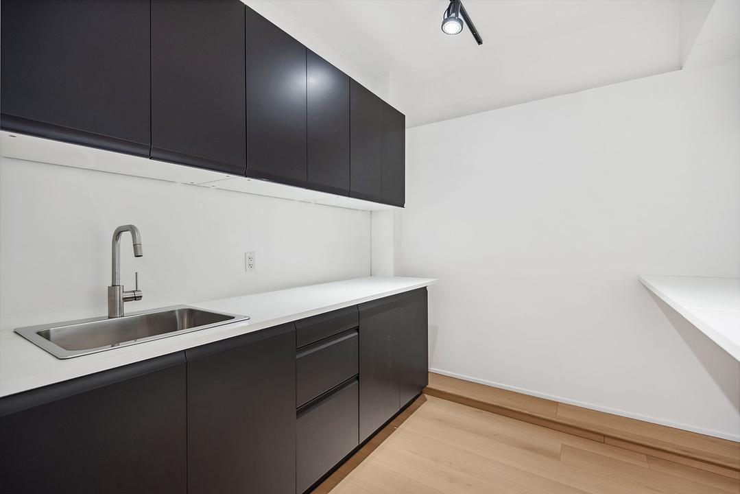 404 - 134 Abbott St, Vancouver, BC